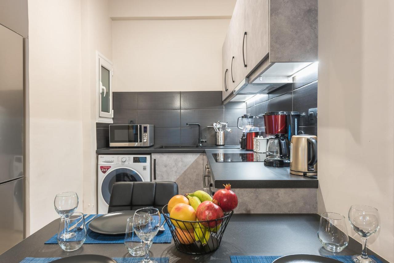 Modern Apartment Downtown Athens Exterior photo